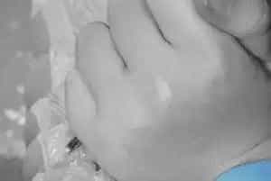 小弥勒木雕：匠心独运的艺术品与文化传承的瑰宝