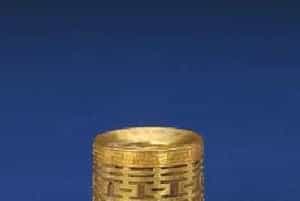 双喜字錾金扳指 - 故宫首饰类藏品
