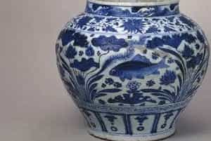 青花鱼莲纹罐 - 故宫陶瓷器藏品