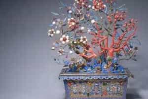 银镀金累丝长方盆穿珠梅花盆景 - 故宫生活器具类藏品