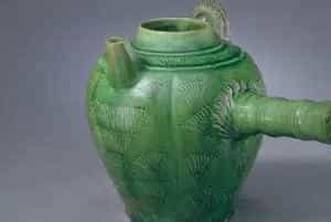 绿釉刻划花单柄壶 - 故宫陶瓷器藏品