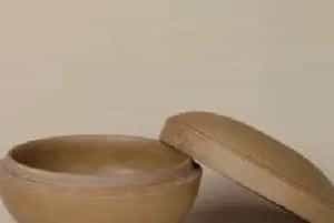 越窑青釉刻莲花纹盒 - 故宫陶瓷器藏品