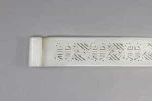 青白玉扁方 - 故宫首饰类藏品