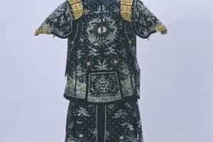 石青色缎绣彩云蓝龙绵甲 - 故宫武备仪仗类藏品