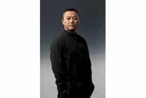 冯崇利简介(雕塑家)北京