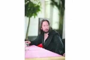 王广义简介(油画家)北京