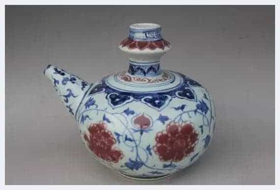 大器难成的青花釉里红_第1张