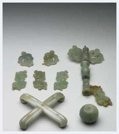 蒋介石带去台湾的奇珍异宝_第4张