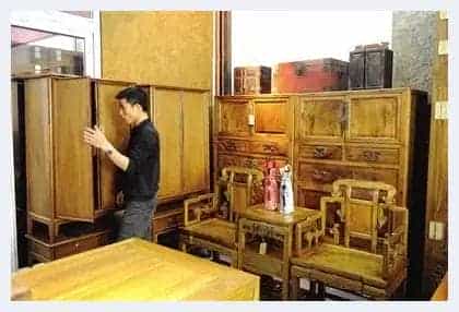 收藏金丝楠家具有技巧_第2张