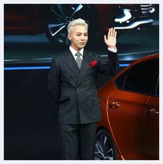 北京车展太吵 不如看看门当户对的名表豪车联姻_第1张