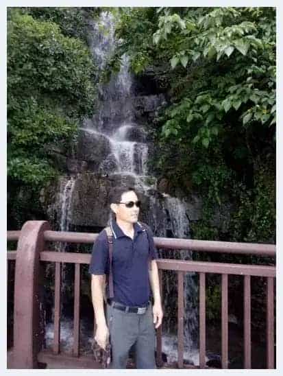 第四届“鸿儒杯”海峡两岸书画大赛专家评审名单揭晓_第18张