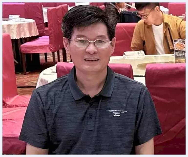 第二届“鸿儒杯”海峡两岸书画大赛专家评审名单揭晓_第5张