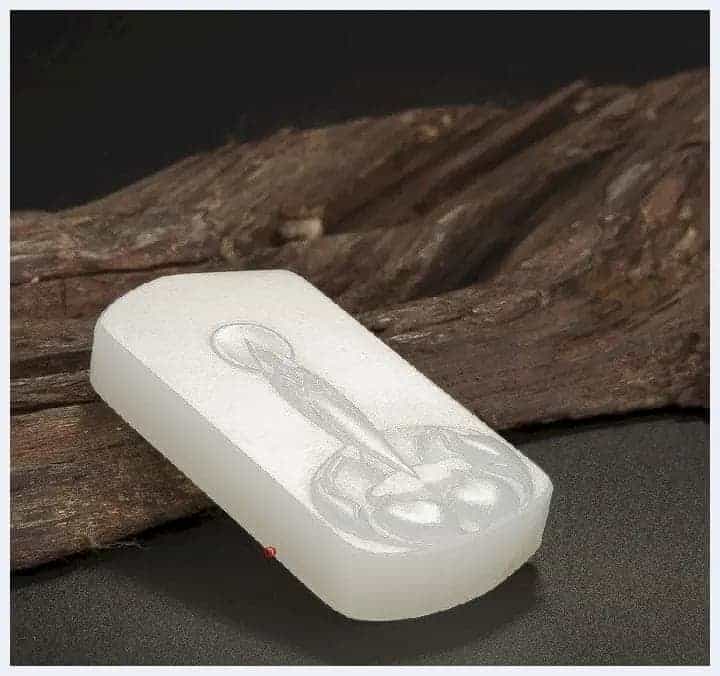 判断羊脂白玉有没有标准?_第1张