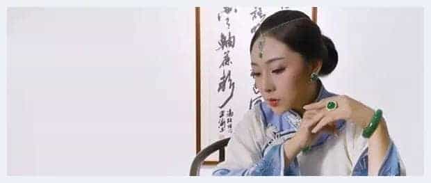 玉镯是信物,还是一座围城?_第2张