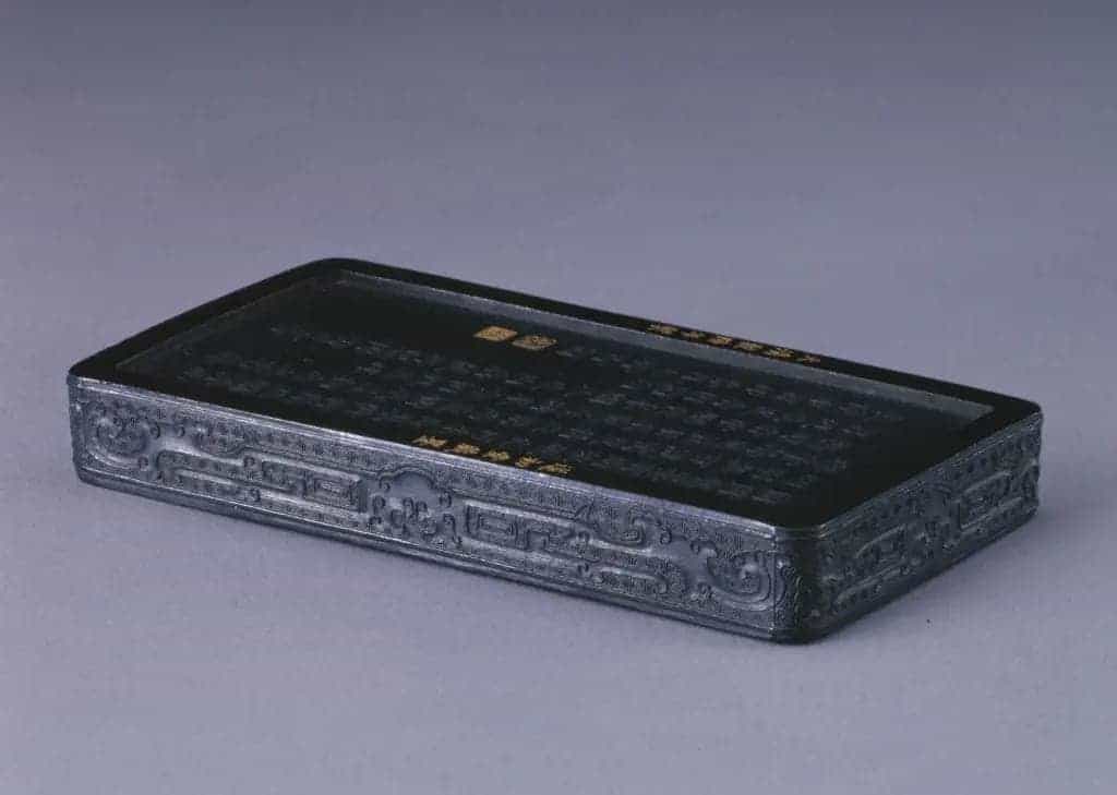 乾隆款海水龙纹砚式墨 - 故宫文房用品藏品_第3张