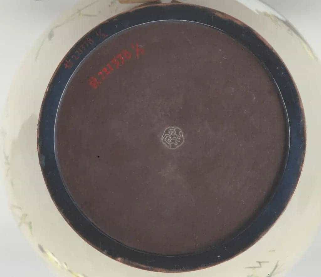 七宝烧灰地疏竹鸡雏坛式瓶 - 故宫珐琅器藏品_第3张