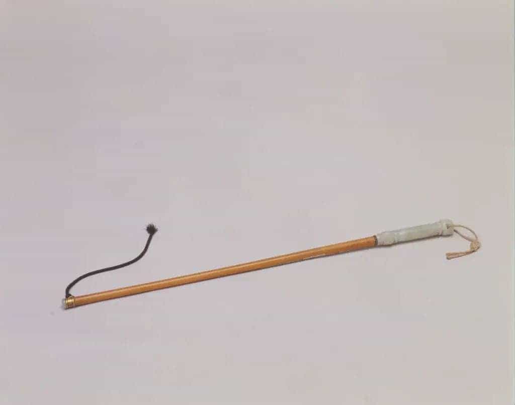 玉柄镌诗藤马鞭 - 故宫武备仪仗类藏品_第1张