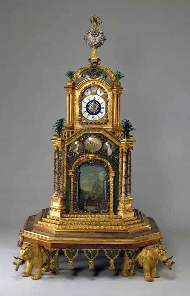 铜镀金四象驮八方转花钟 - 故宫钟表仪器类藏品_第1张