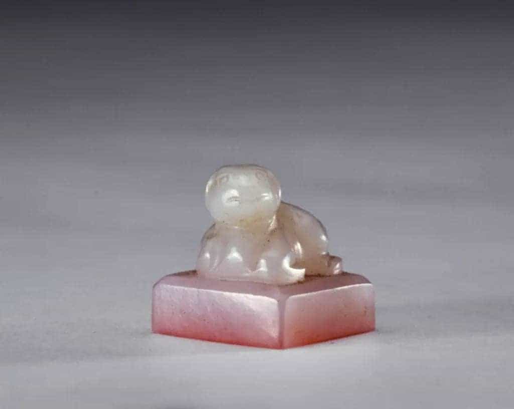 白玉羊钮“江夏王章” - 故宫玺印类藏品_第1张