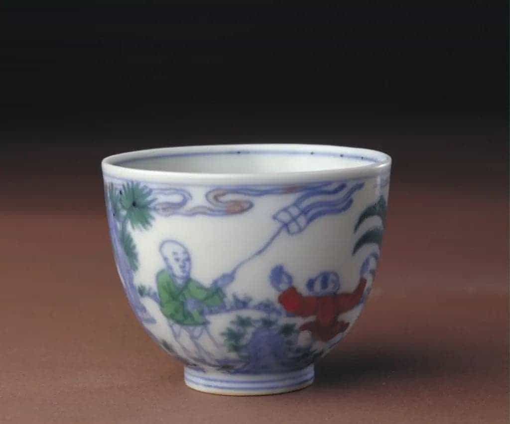 斗彩婴戏图杯 - 故宫陶瓷器藏品_第1张