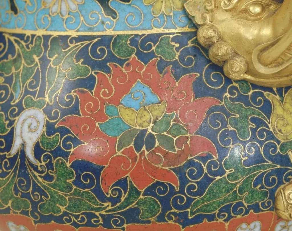 掐丝珐琅缠枝莲纹象耳炉 - 故宫珐琅器藏品_第3张