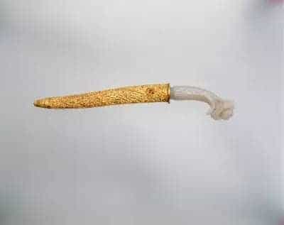 玉雕花把包金鞘匕首 - 故宫武备仪仗类藏品_第1张