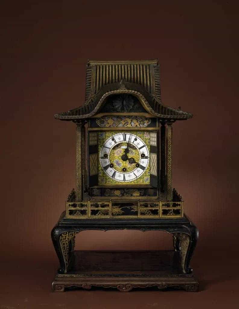 黑漆描金花木楼更钟 - 故宫钟表仪器类藏品_第1张