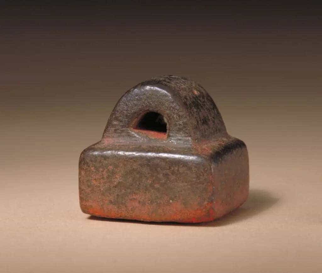 铜鼻纽“军都左尉”印 - 故宫玺印类藏品_第1张