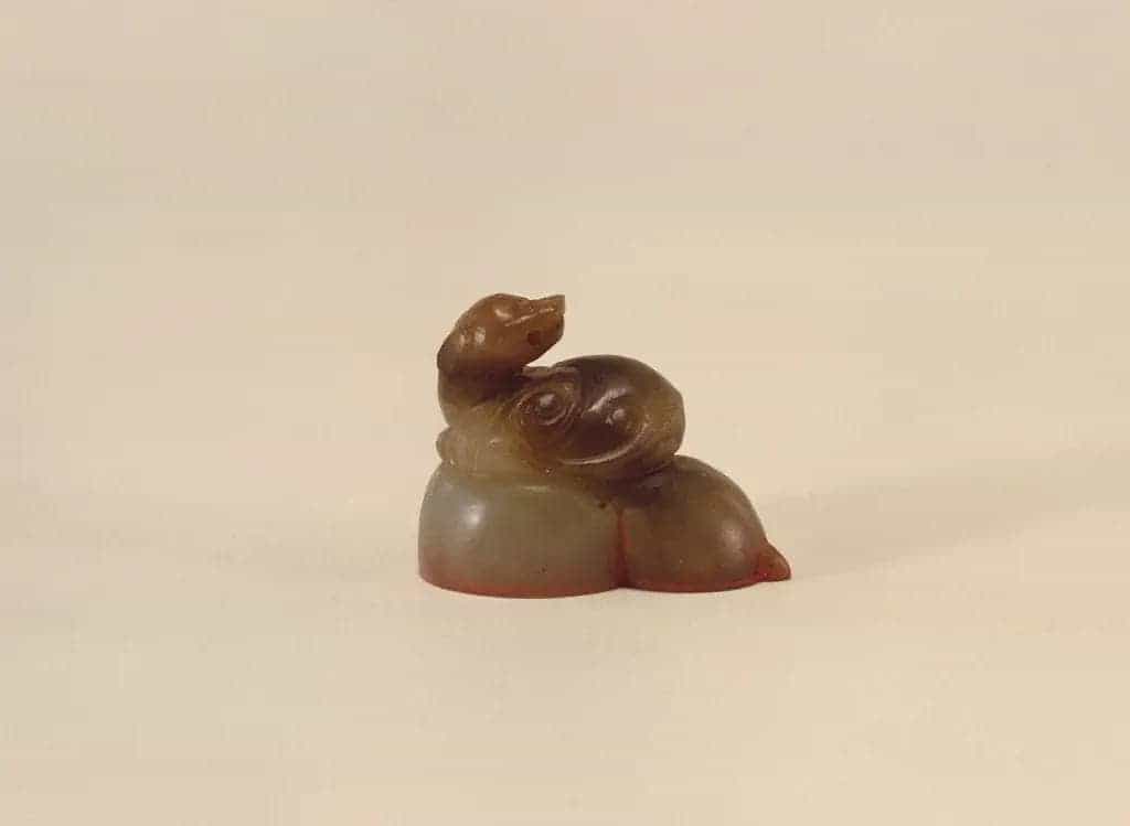 青玉瑞兽纽“保泰持盈”印 - 故宫玺印类藏品_第1张
