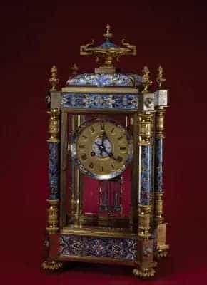 铜镀金珐琅四明钟 - 故宫钟表仪器类藏品_第1张