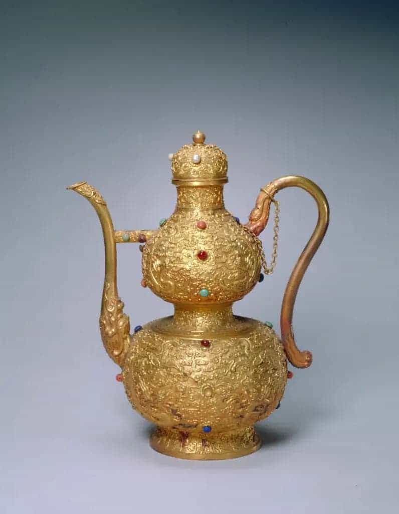 金錾云龙纹葫芦式执壶 - 故宫金银锡器藏品_第1张