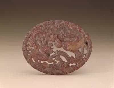犀角雕云龙纹板饰 - 故宫竹木牙角匏类藏品_第1张