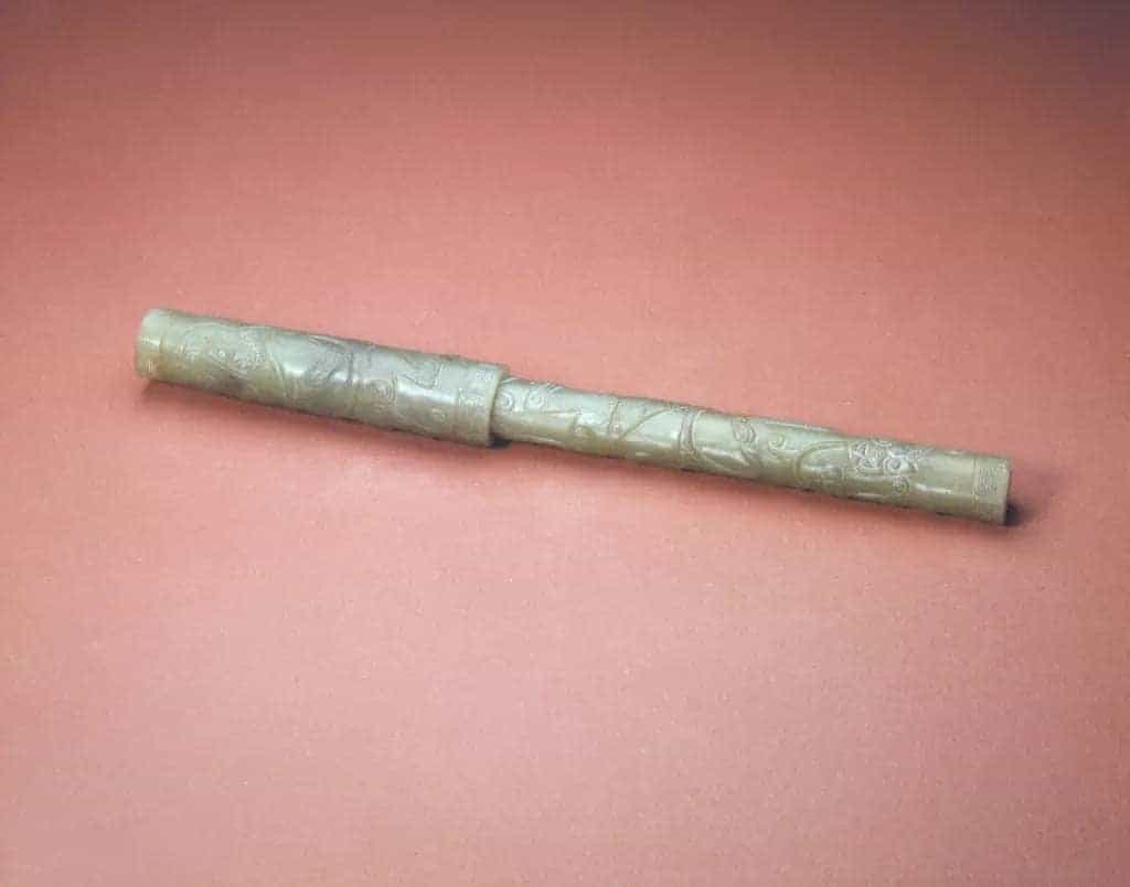 玉螭纹笔 - 故宫玉石器藏品_第1张