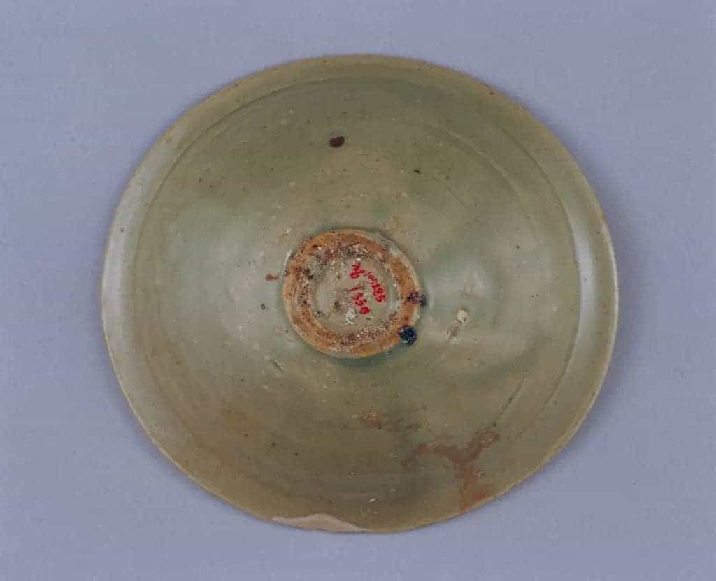 耀州窑青釉印花童子玩莲纹碗 - 故宫陶瓷器藏品_第3张