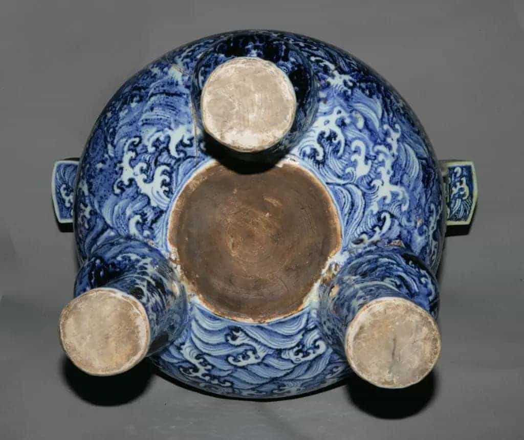 青花海水纹香炉 - 故宫陶瓷器藏品_第2张