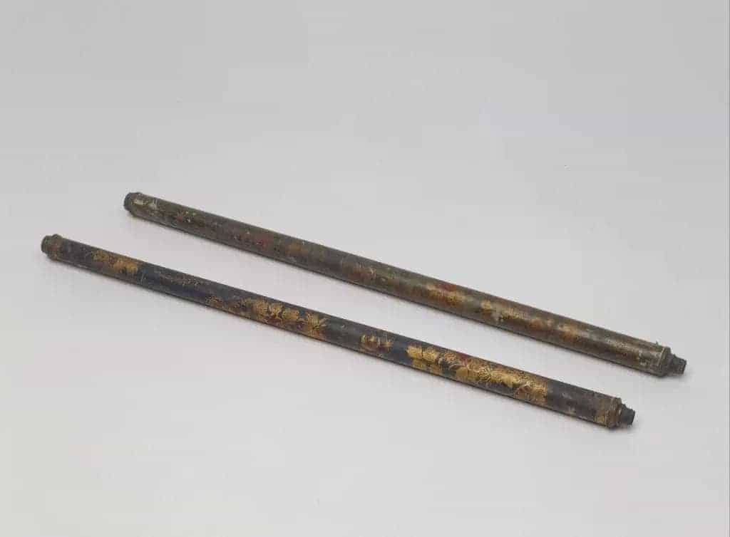 绿漆木质描金花望远镜 - 故宫钟表仪器类藏品_第1张