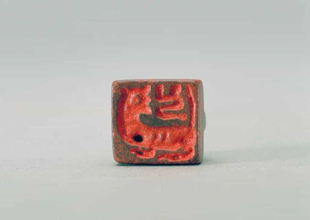铜龟钮戏虎图案印 - 故宫玺印类藏品_第2张