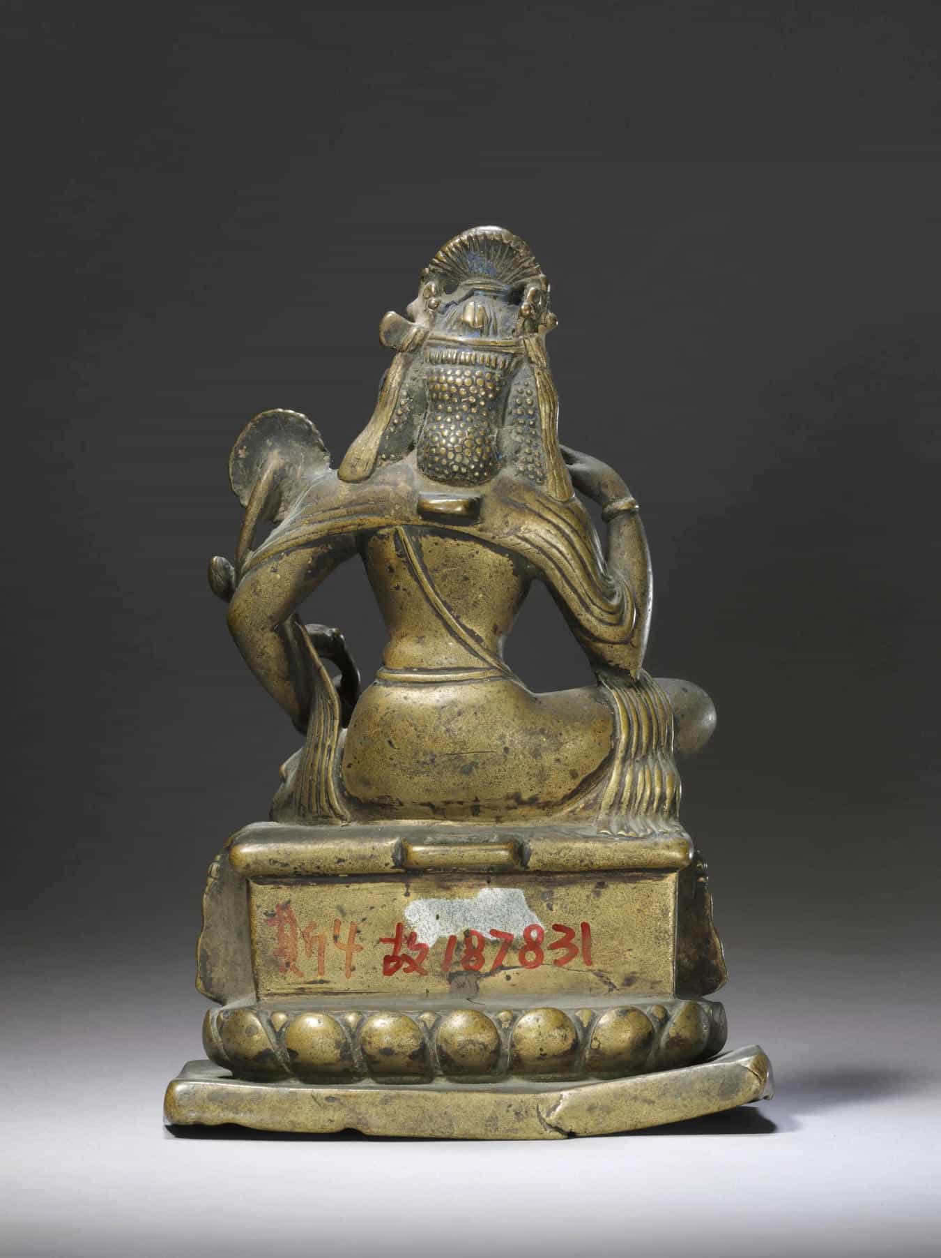 思惟莲花手观音 - 故宫宫廷宗教类藏品_第2张