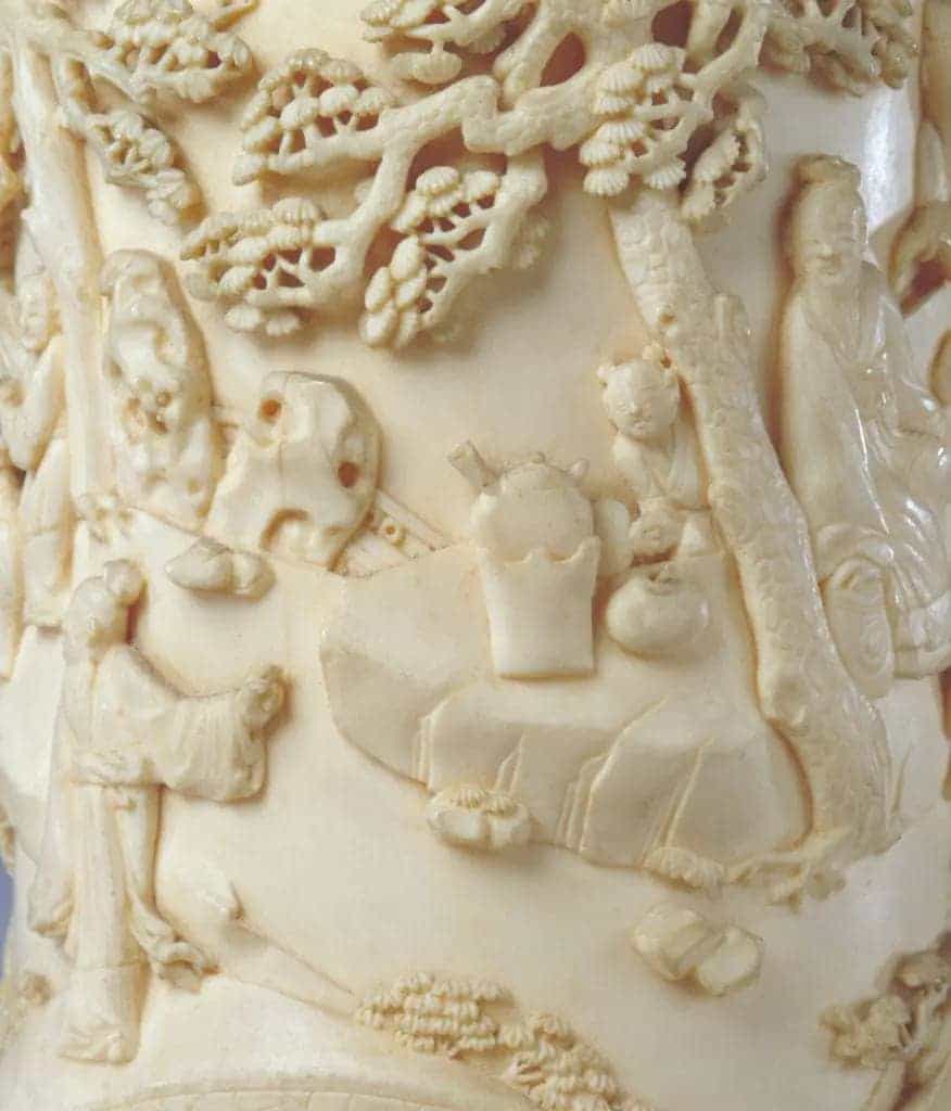 象牙雕松荫高士图笔筒 - 故宫竹木牙角匏类藏品_第5张