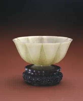 痕都斯坦青玉葵花碗 - 故宫玉石器藏品_第1张