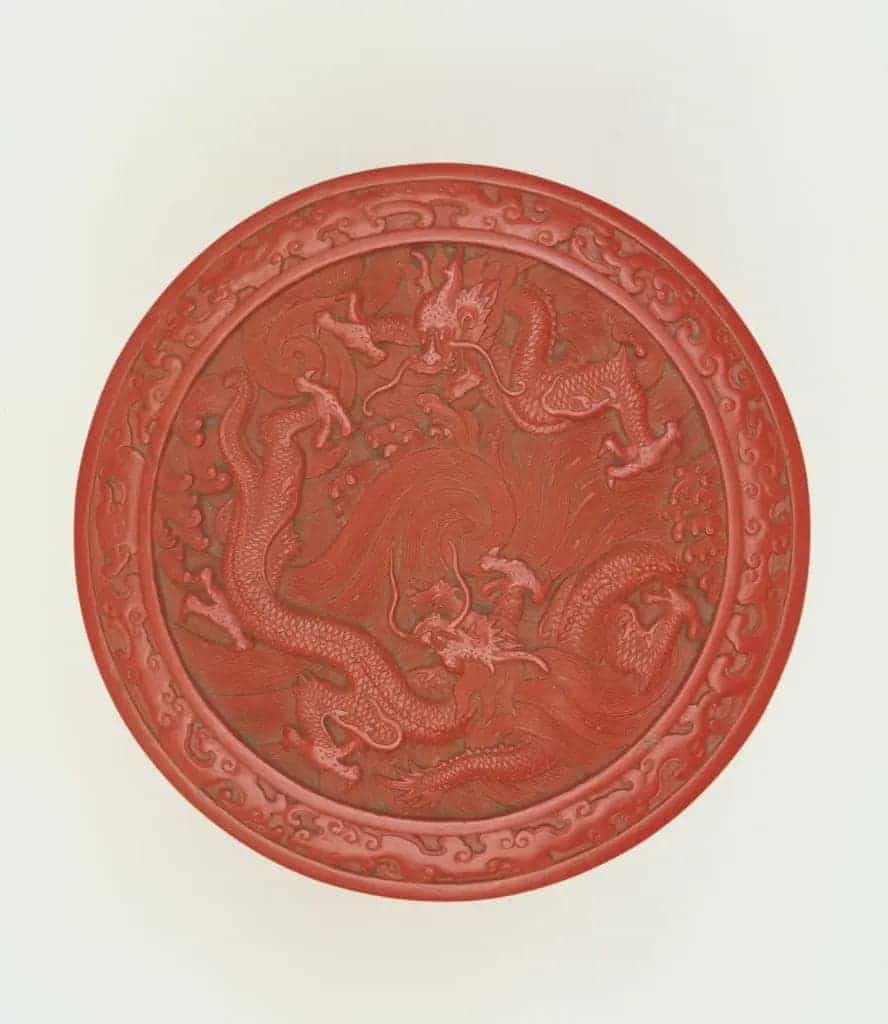 剔红海水游龙纹盒 - 故宫漆器藏品_第2张