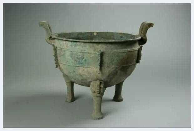 蟠虺纹铜鼎 - 河南博物院青铜器_第1张