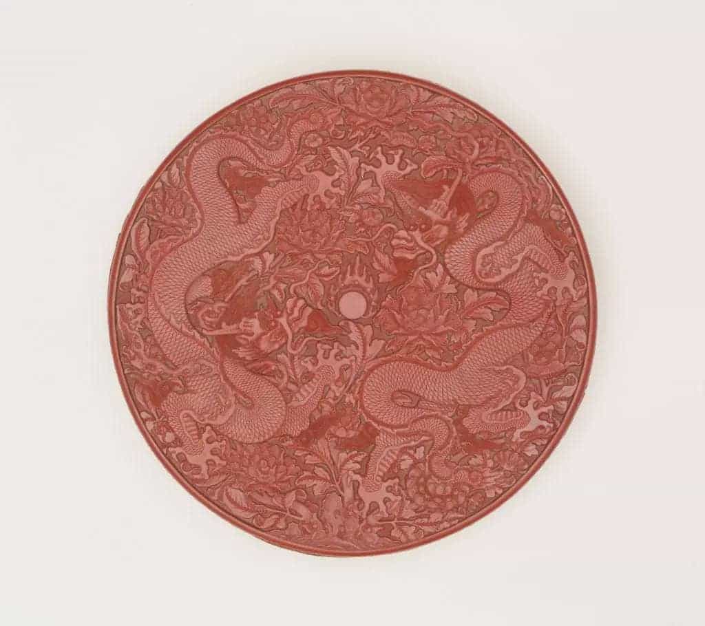 剔红双龙牡丹纹圆盒 - 故宫漆器藏品_第4张