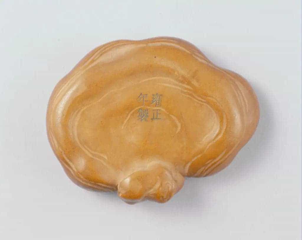 黄杨木灵芝小盒 - 故宫竹木牙角匏类藏品_第4张