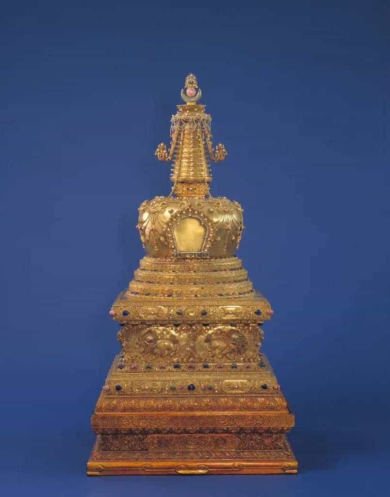 金嵌珍珠宝石塔 - 故宫金银锡器藏品_第1张