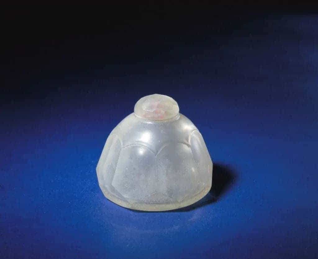 康熙款白色透明玻璃水丞 - 故宫玻璃器藏品_第1张