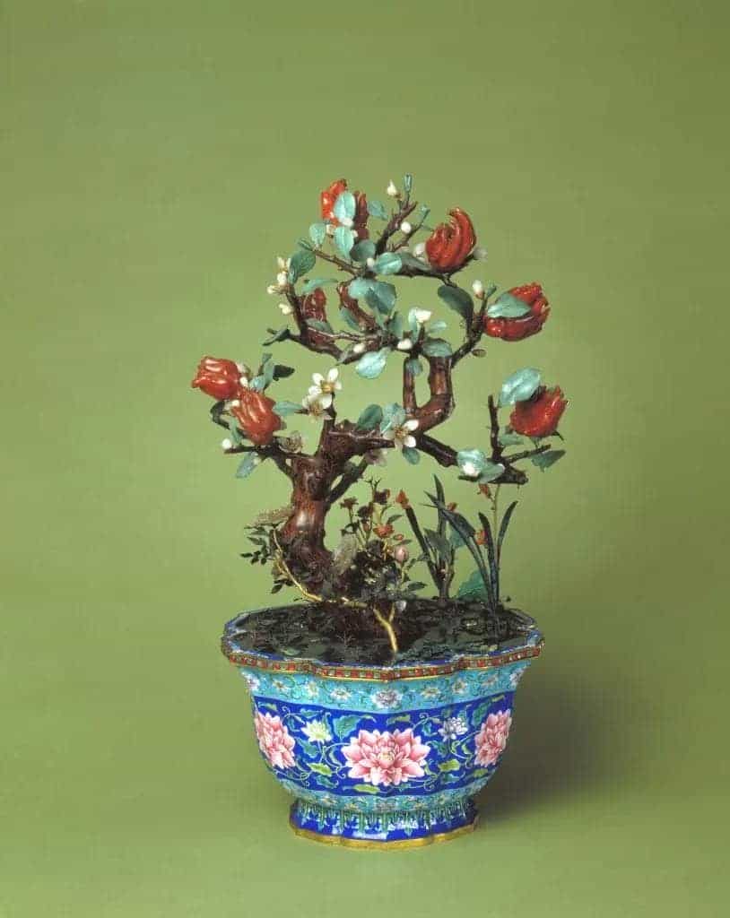蜜蜡佛手盆景 - 故宫生活器具类藏品_第1张