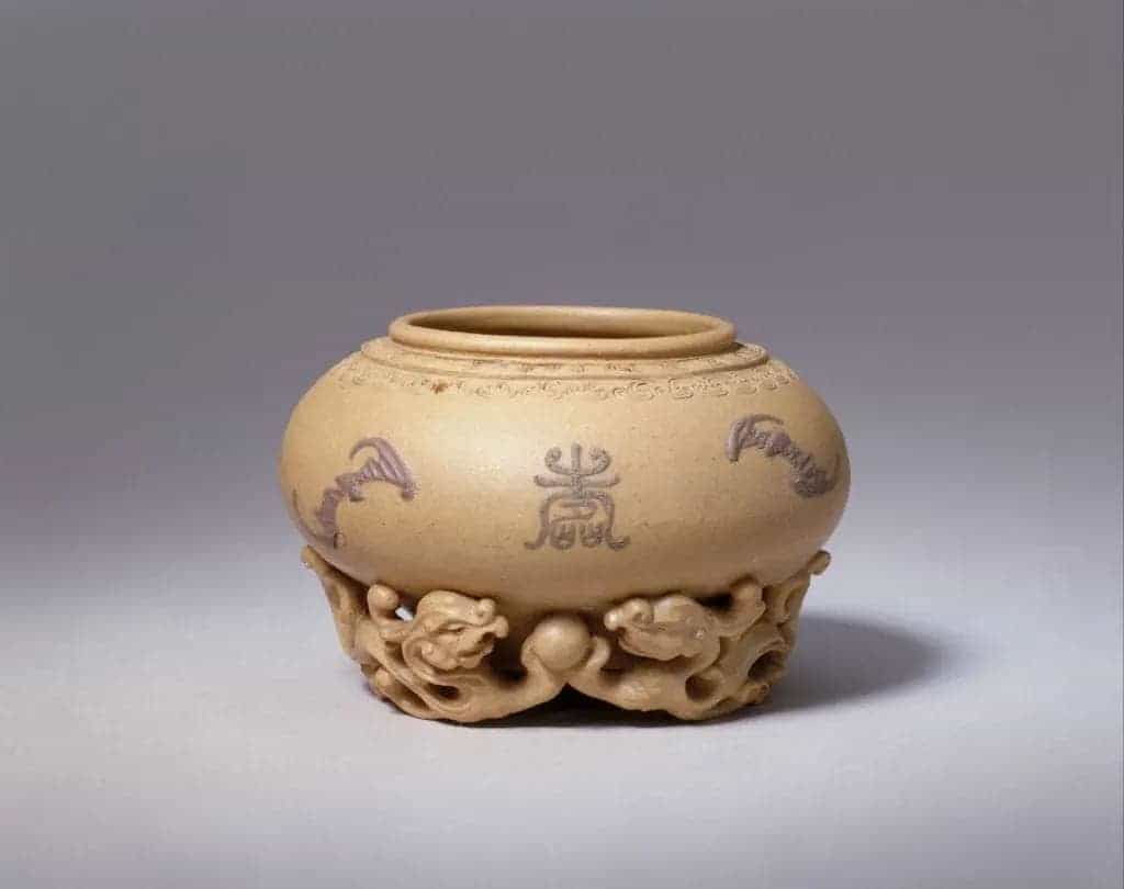 宜兴窑紫砂双螭福寿水丞 - 故宫陶瓷器藏品_第1张