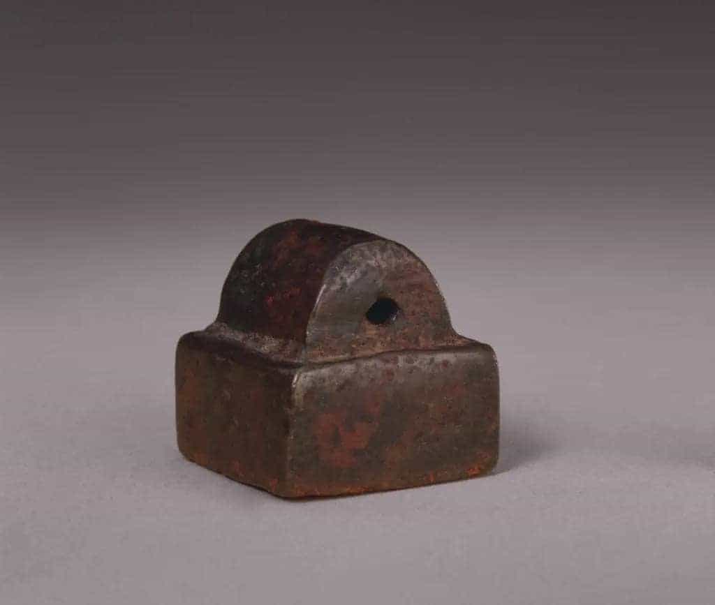 铜鼻纽“池阳家丞”印 - 故宫玺印类藏品_第1张