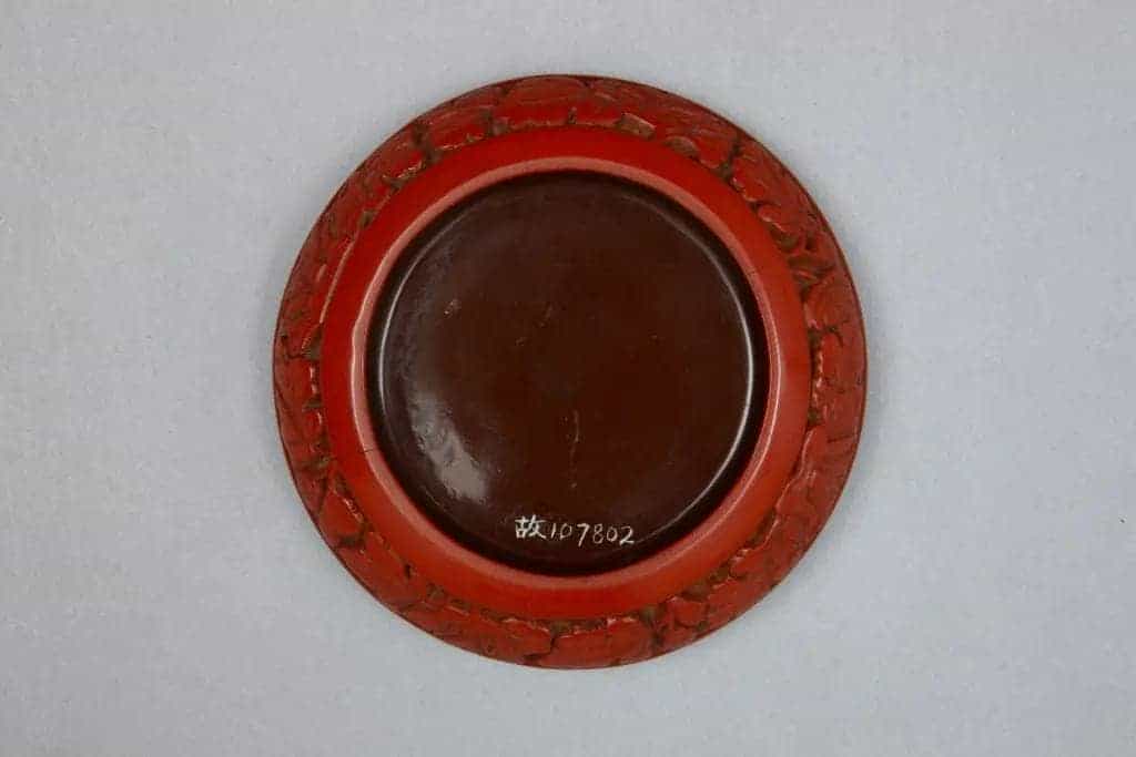 剔红缠枝莲纹圆盒 - 故宫漆器藏品_第3张